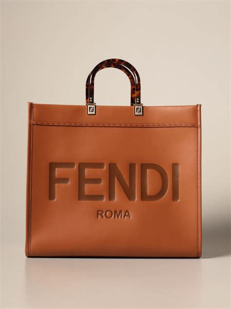 Fendi on Sale 